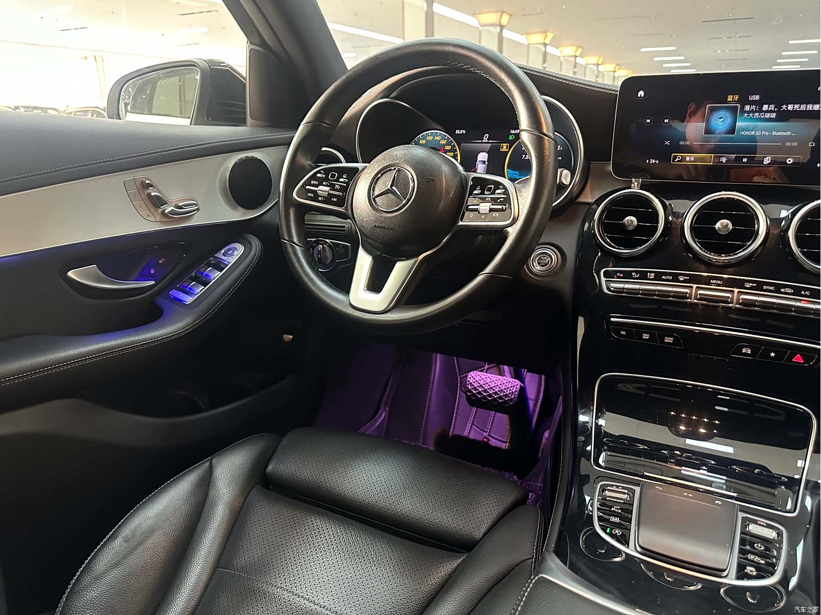 Mercedes-Benz GLC, 2020 16