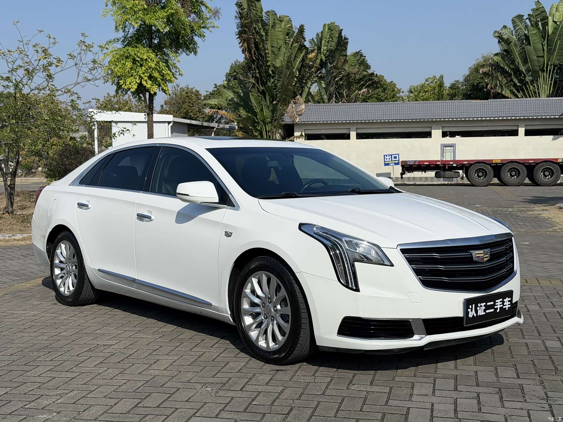 Cadillac XTS, 2019 3