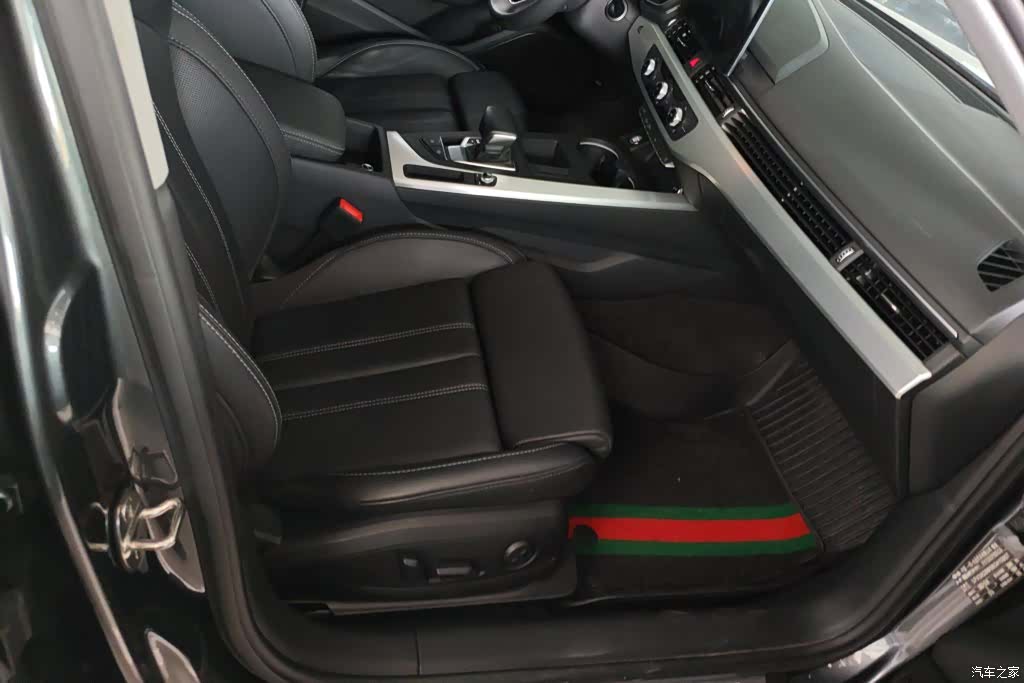 Audi A4L, 2023 8