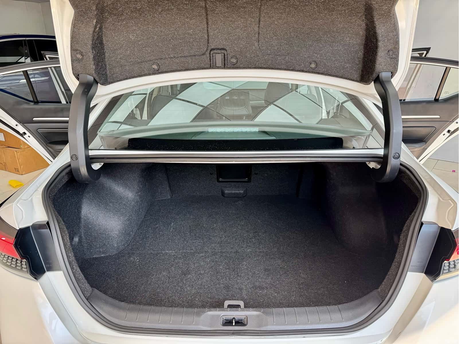 Nissan Teana, 2023 26