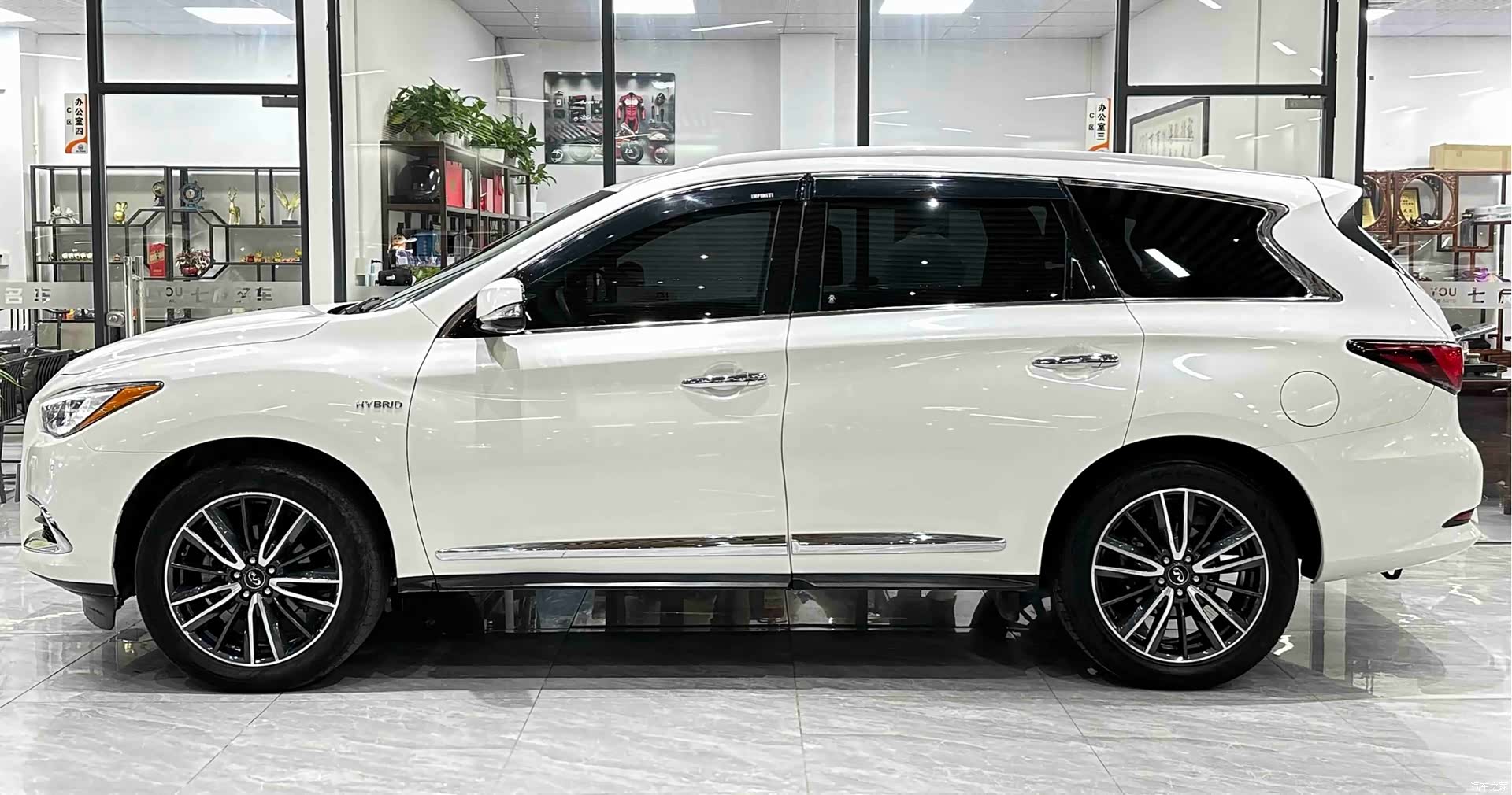 Infiniti QX60, 2020 8