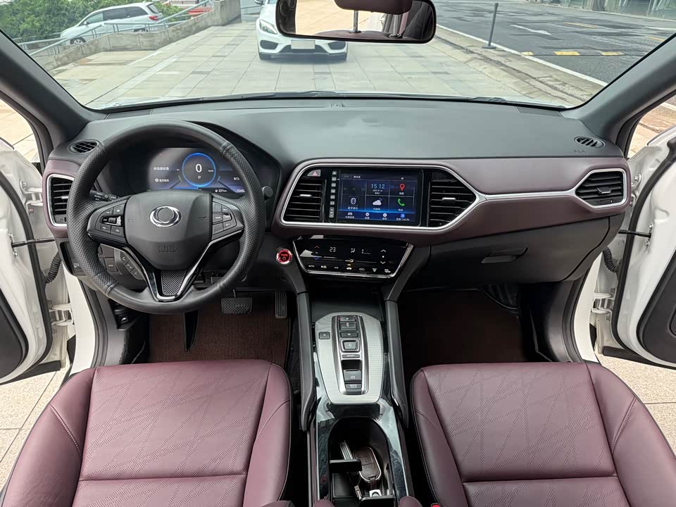 CIIMO Dongfeng Honda M-NV CIIMO Dongfeng Honda M-NV