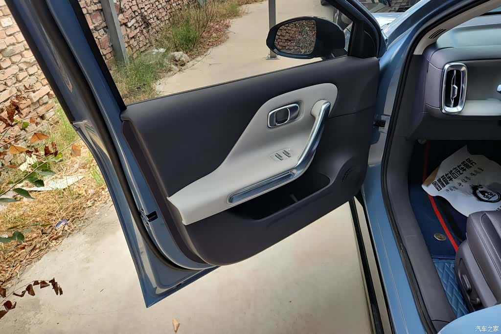 Leapmotor B01, 2025 7