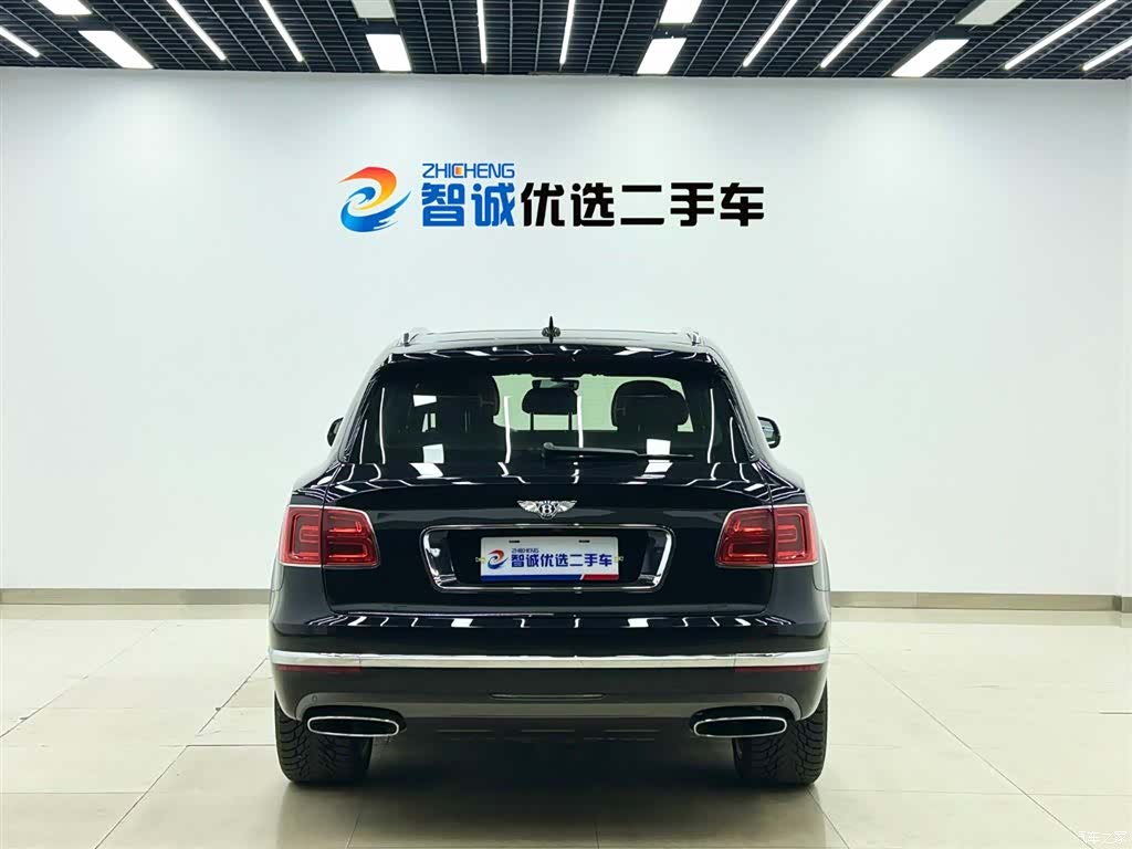 Bentley Bentayga, 2018 3