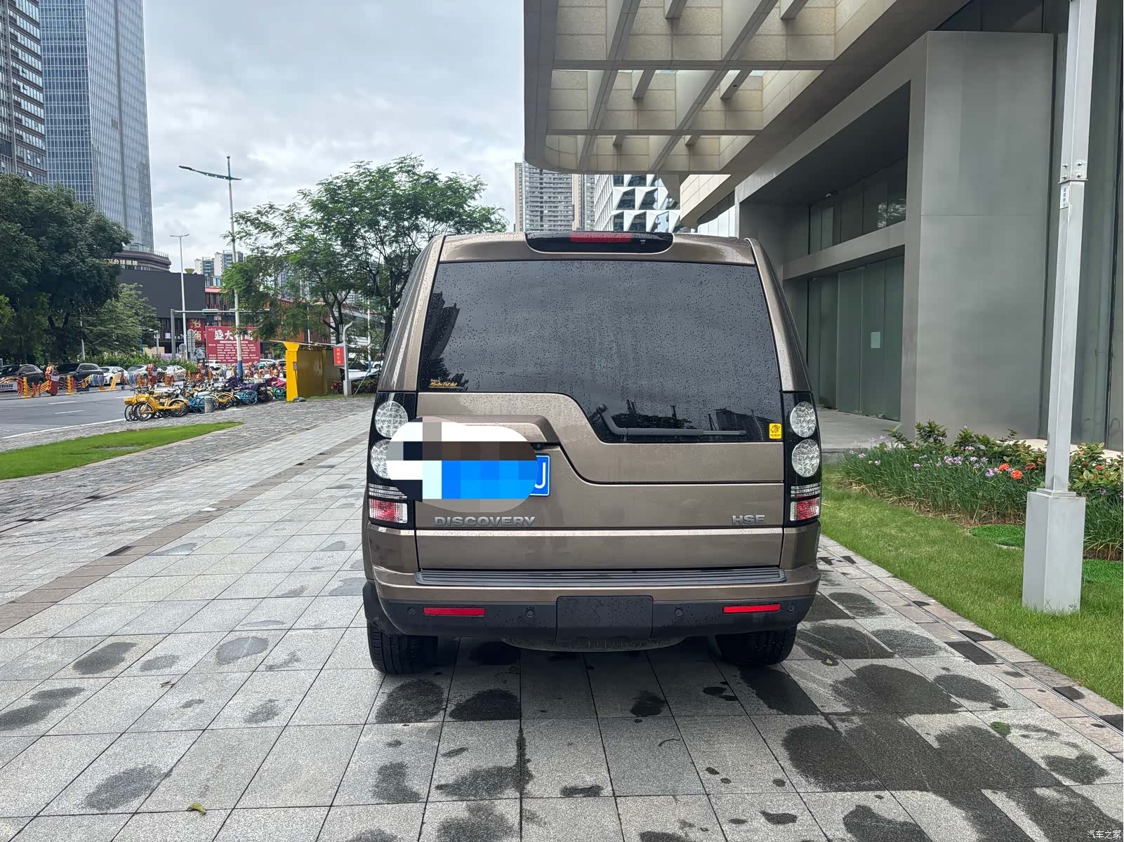 Land Rover Discovery, 2014 3