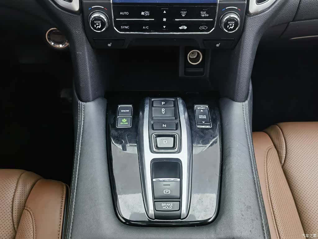 Honda UR-V, 2018 13