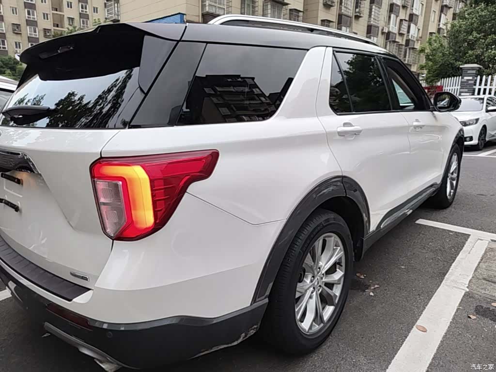 Ford Explorer, 2020 7