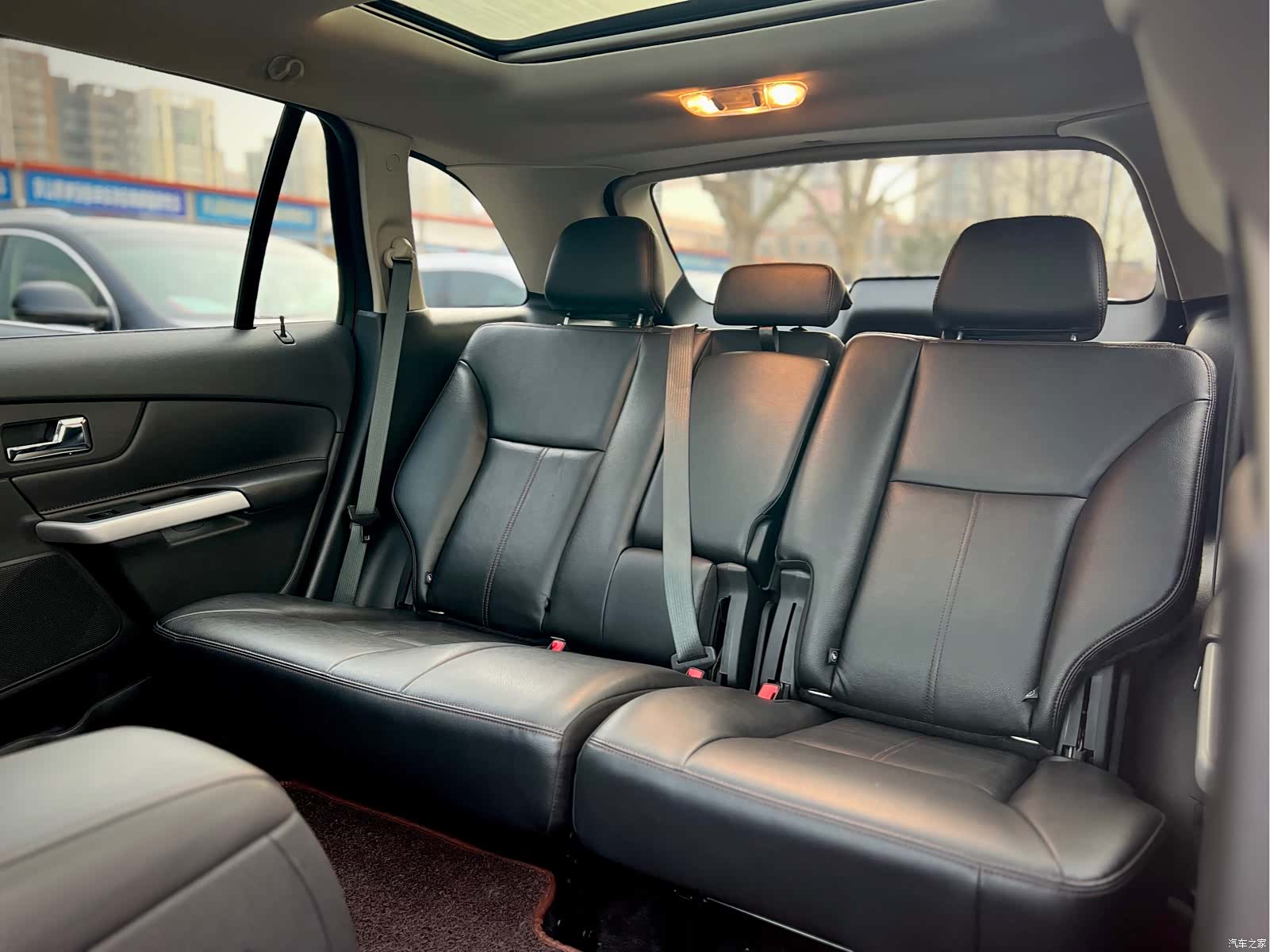 Ford Edge, 2015 28