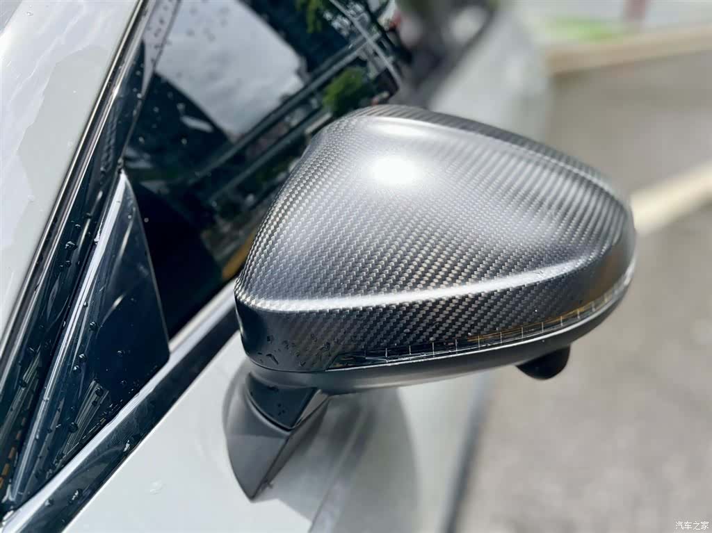 Audi RS4, 2022 11