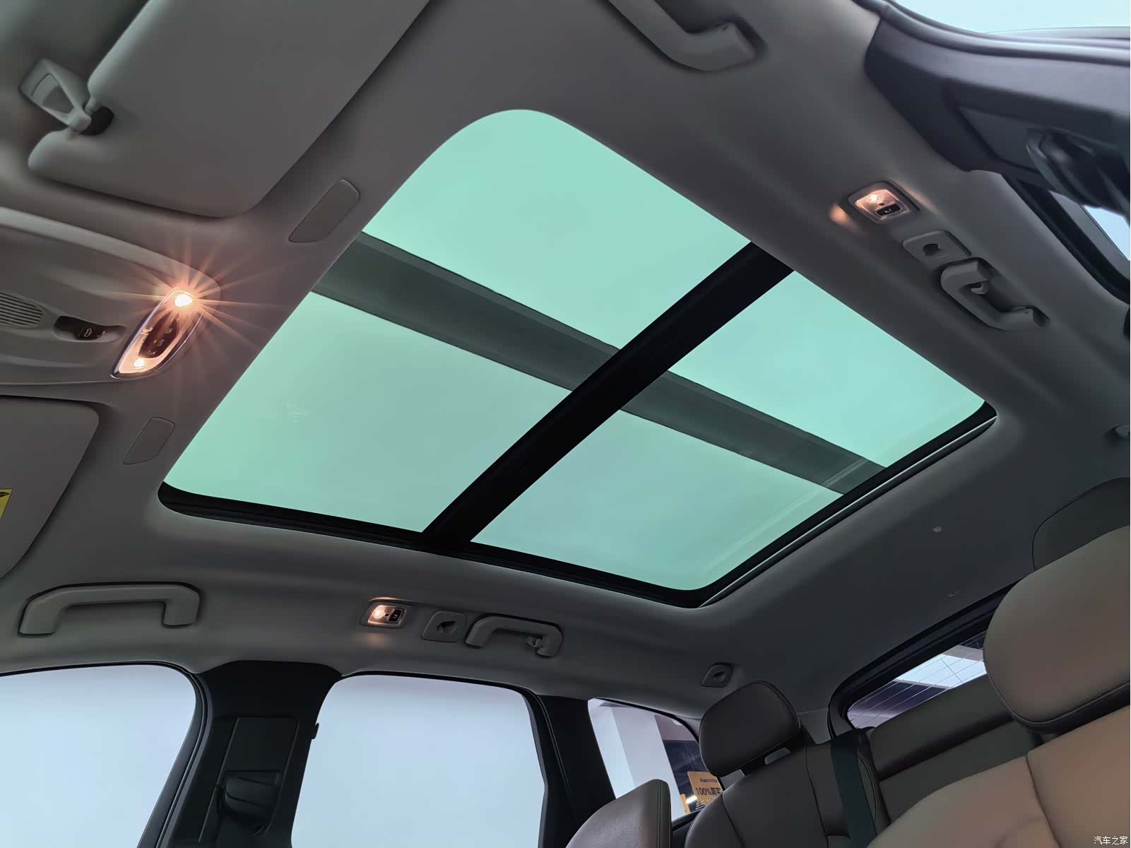 Volvo XC60, 2018 13