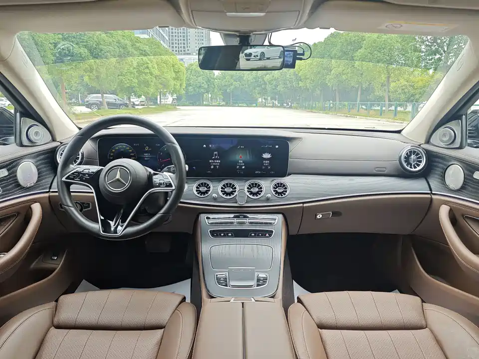 Mercedes-Benz E-class Mercedes-Benz E-class