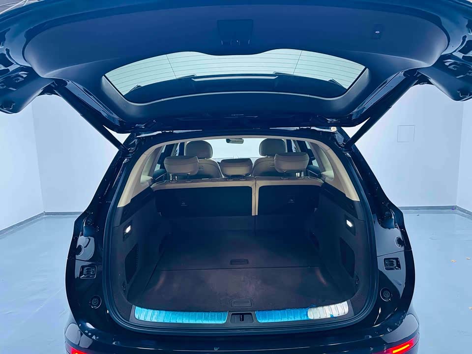 AITO Ask the world M7