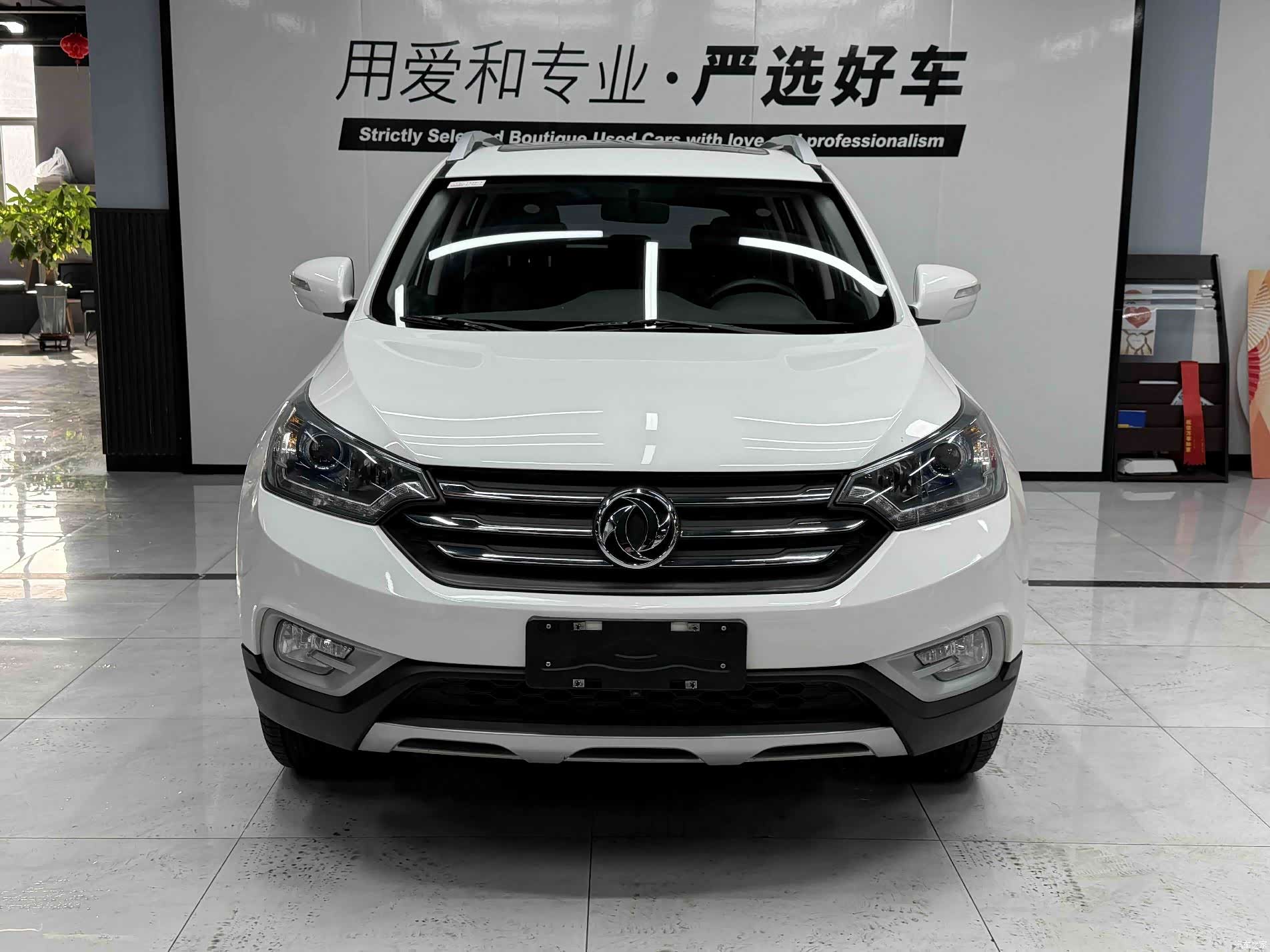 DongFeng AX7, 2017 2