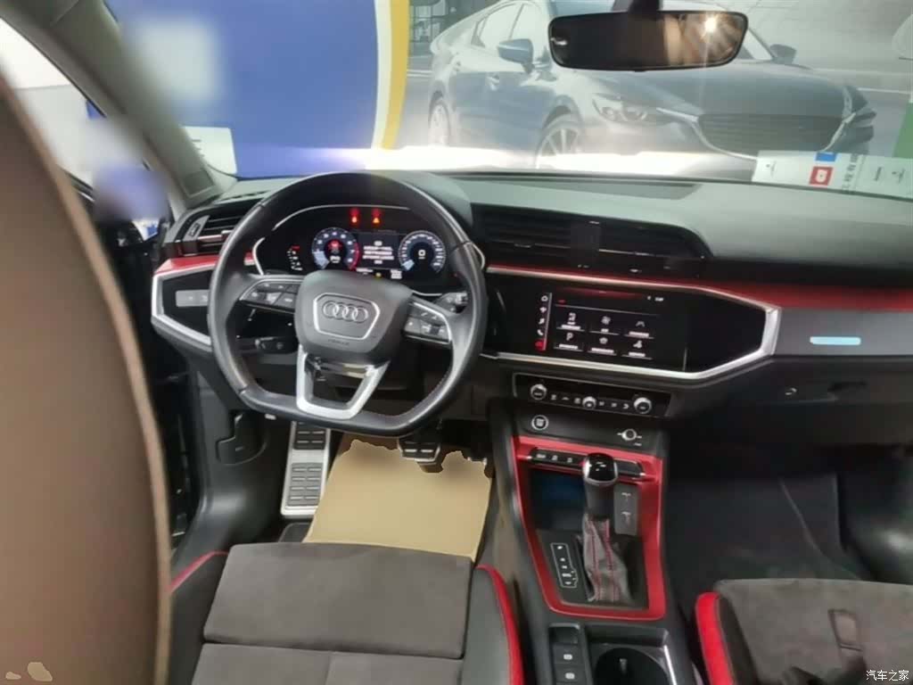 Audi Q3, 2021 11