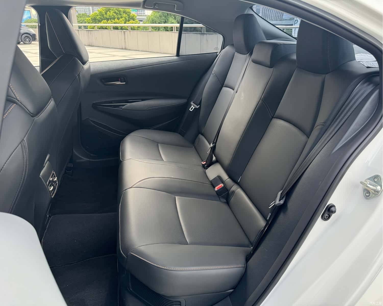 Toyota Corolla, 2026 7