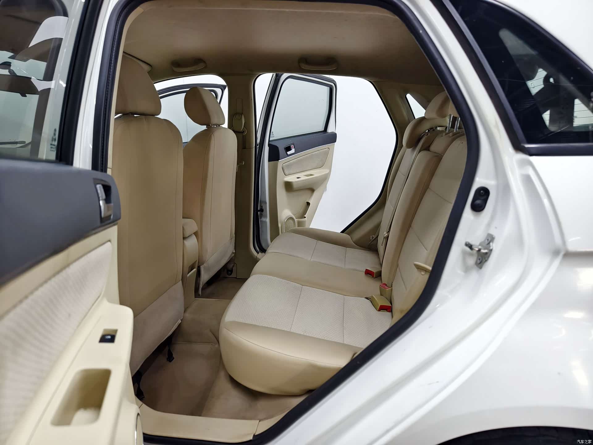 BAIC D20, 2016 12