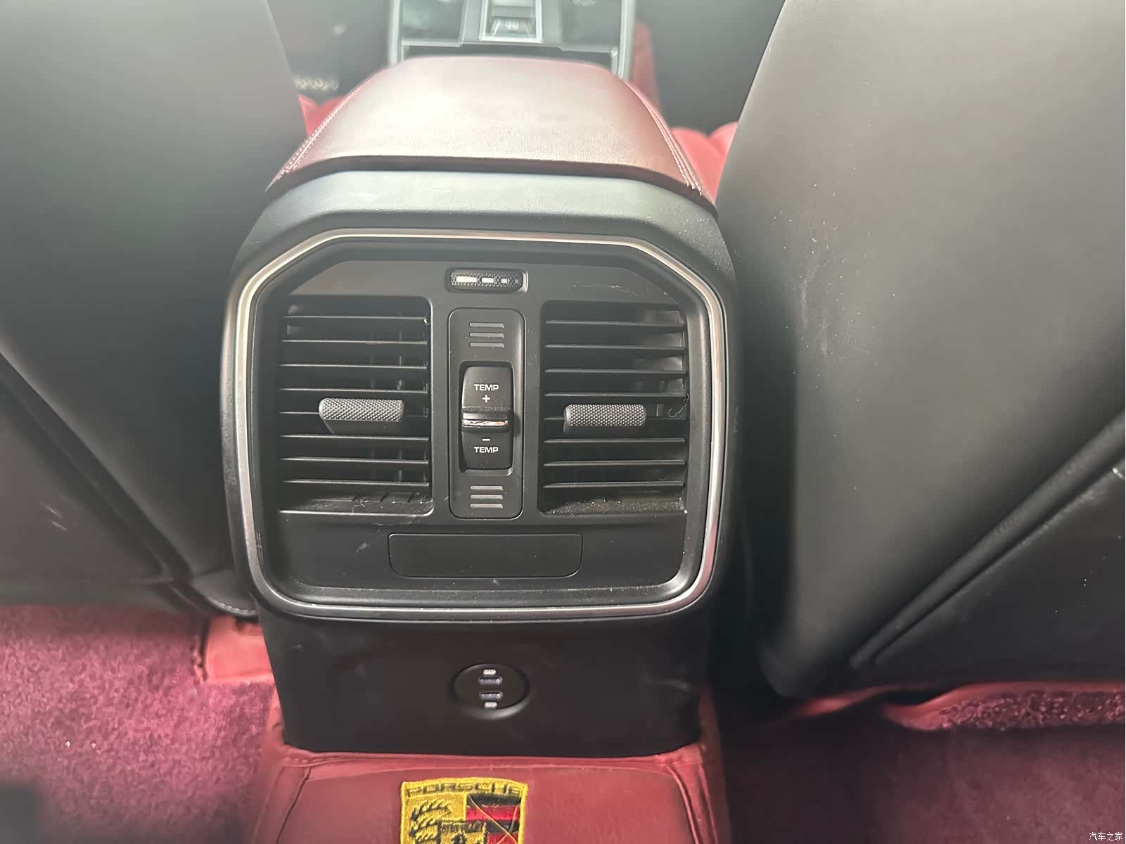 Porsche Macan, 2023 31
