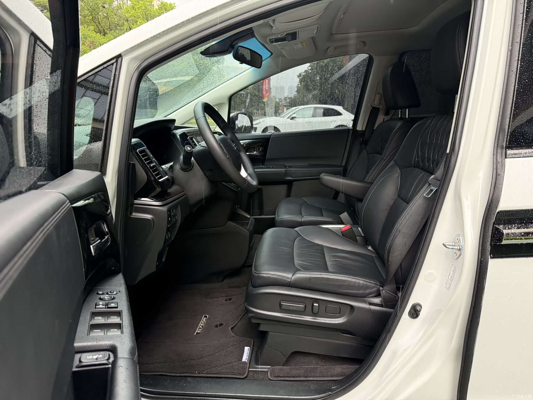 Honda Elysion, 2019 7