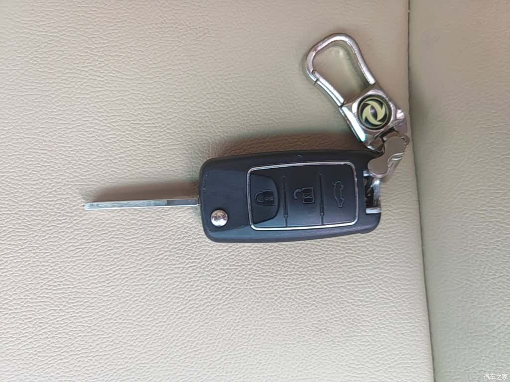 DongFeng M5, 2019 9