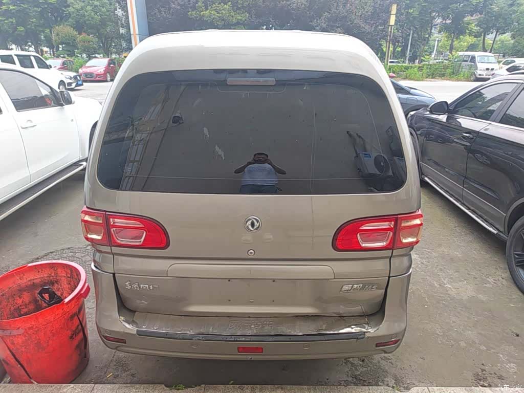 DongFeng M5, 2019 6
