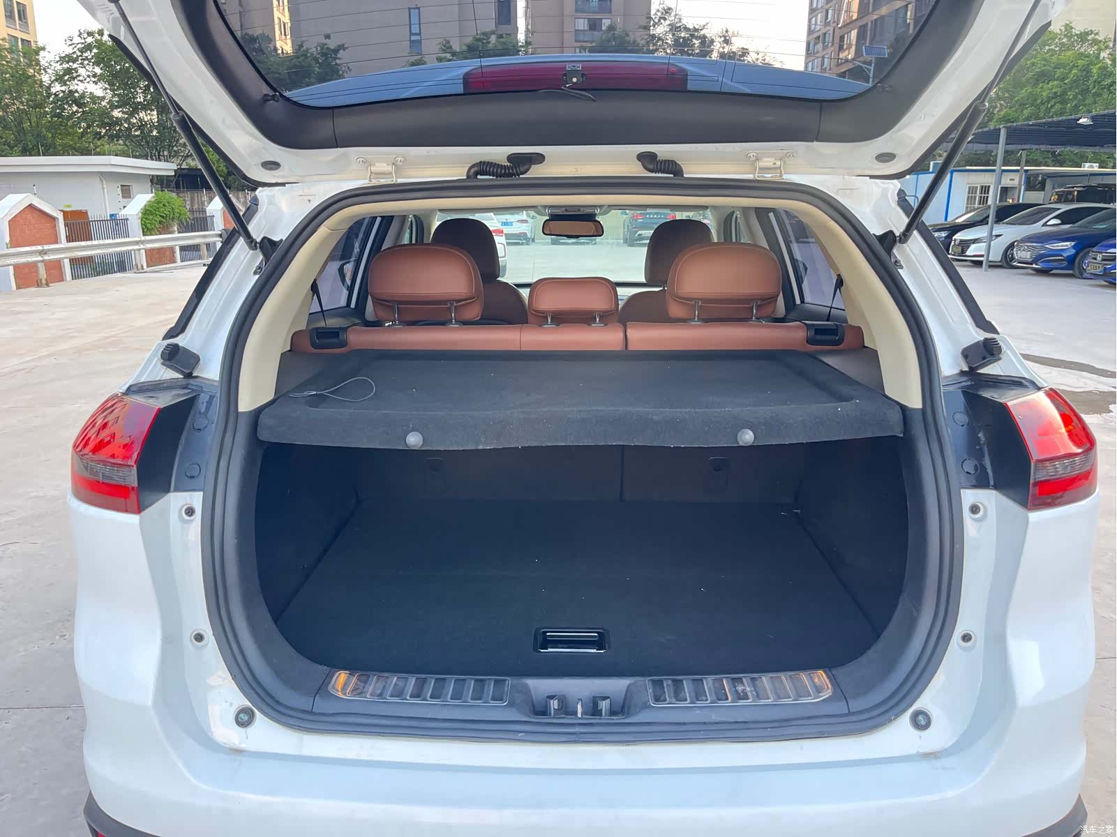 Geely Boyue, 2018 10