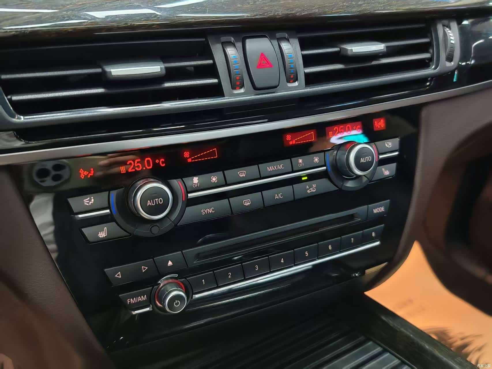 BMW X5, 2015 26