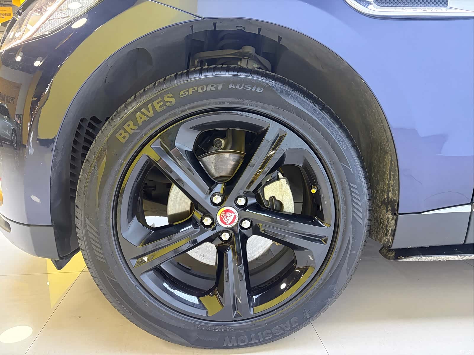 Jaguar F-PACE, 2016 10