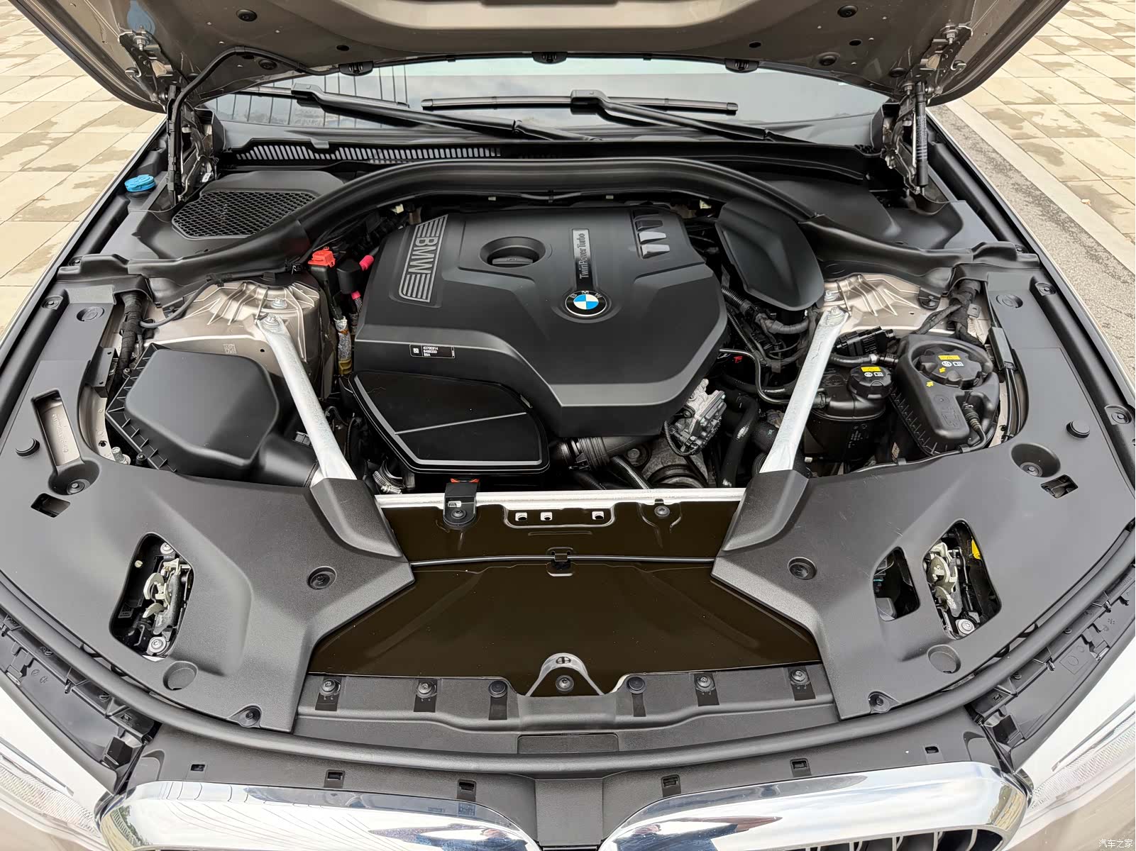 BMW 5 Series, 2019 21