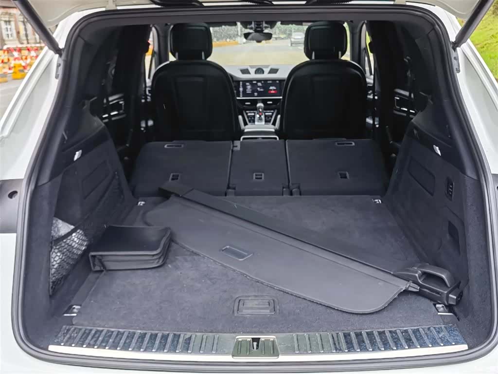 Porsche Cayenne, 2019 11