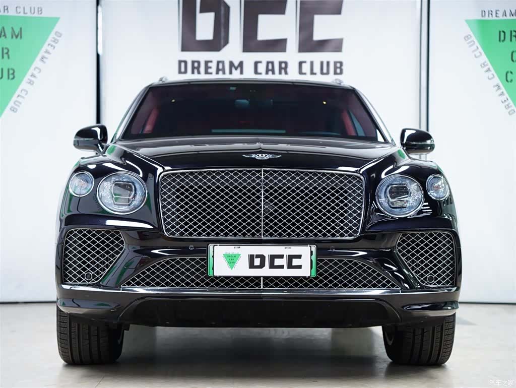 Bentley Bentayga, 2021 15