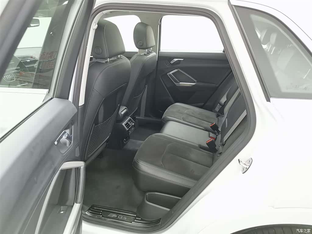 Audi Q3, 2020 15