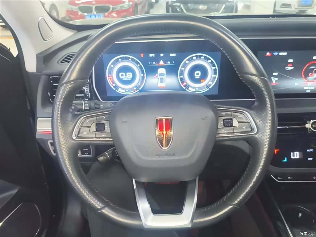 Hongqi HS5, 2022 11