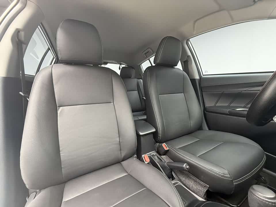 Toyota YARiS L Zhixuan