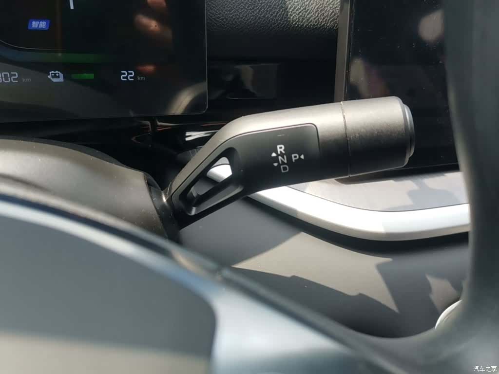 Geely 6, 2025 14