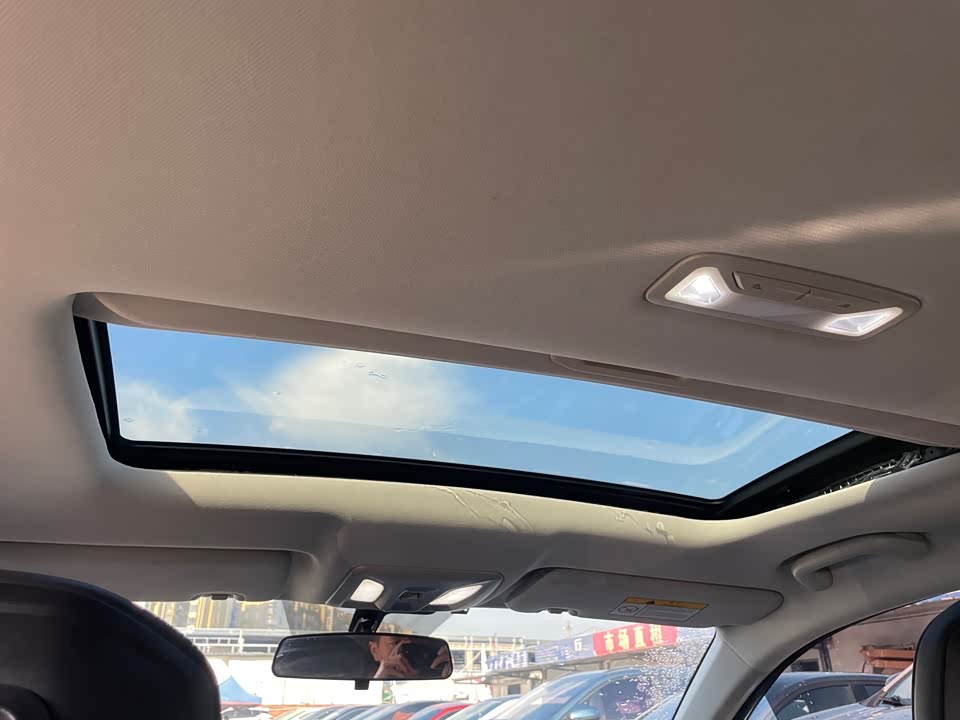 Changan UNI-V Smart iDD