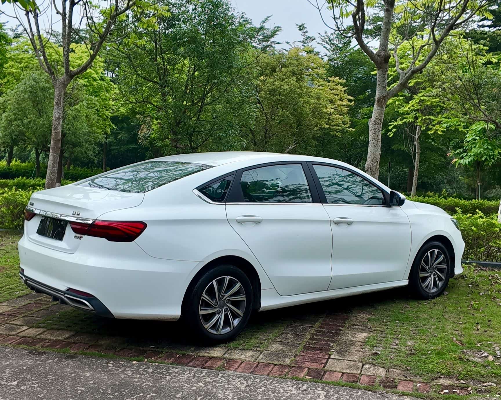 Geely Binray, 2020 8