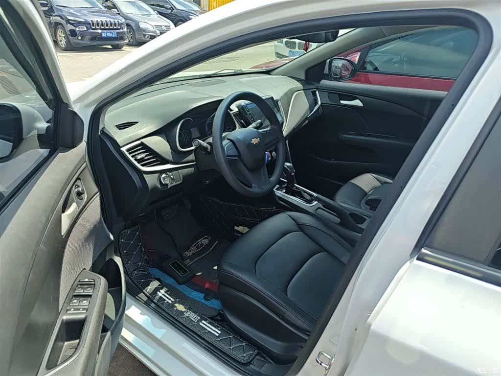 Chevrolet 320, 2018 15