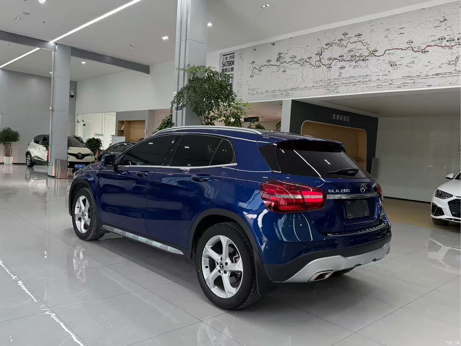 Mercedes-Benz GLA, 2018 14