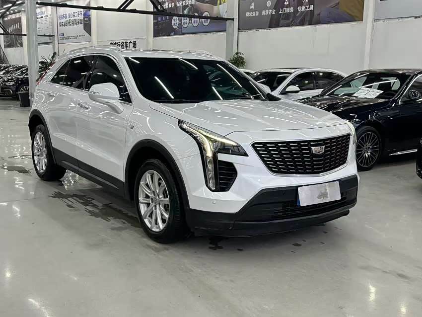 Cadillac XT4