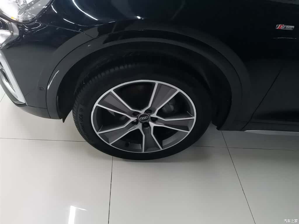 Audi Q5L, 2023 23