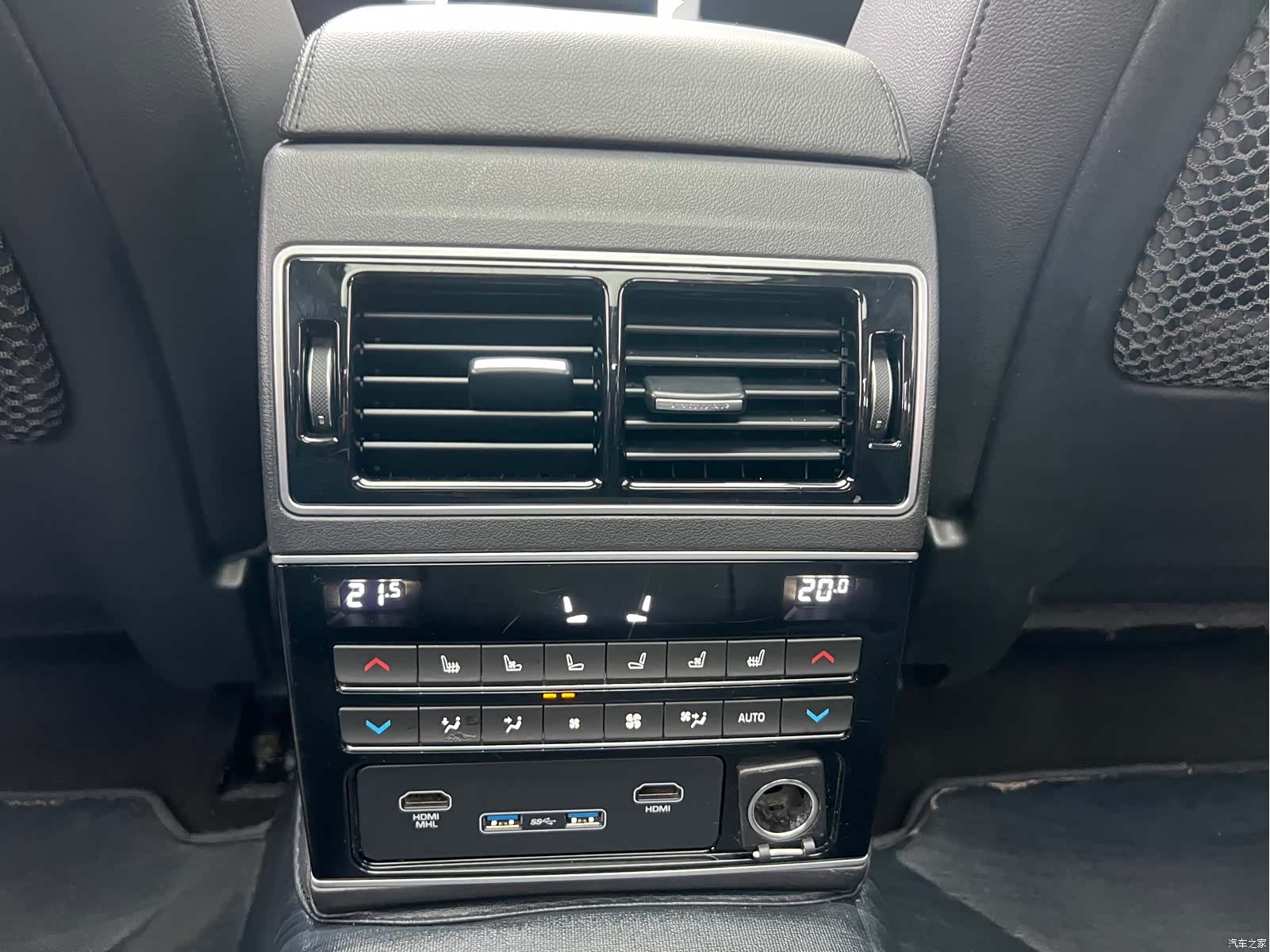 Land Rover XFL, 2018 17