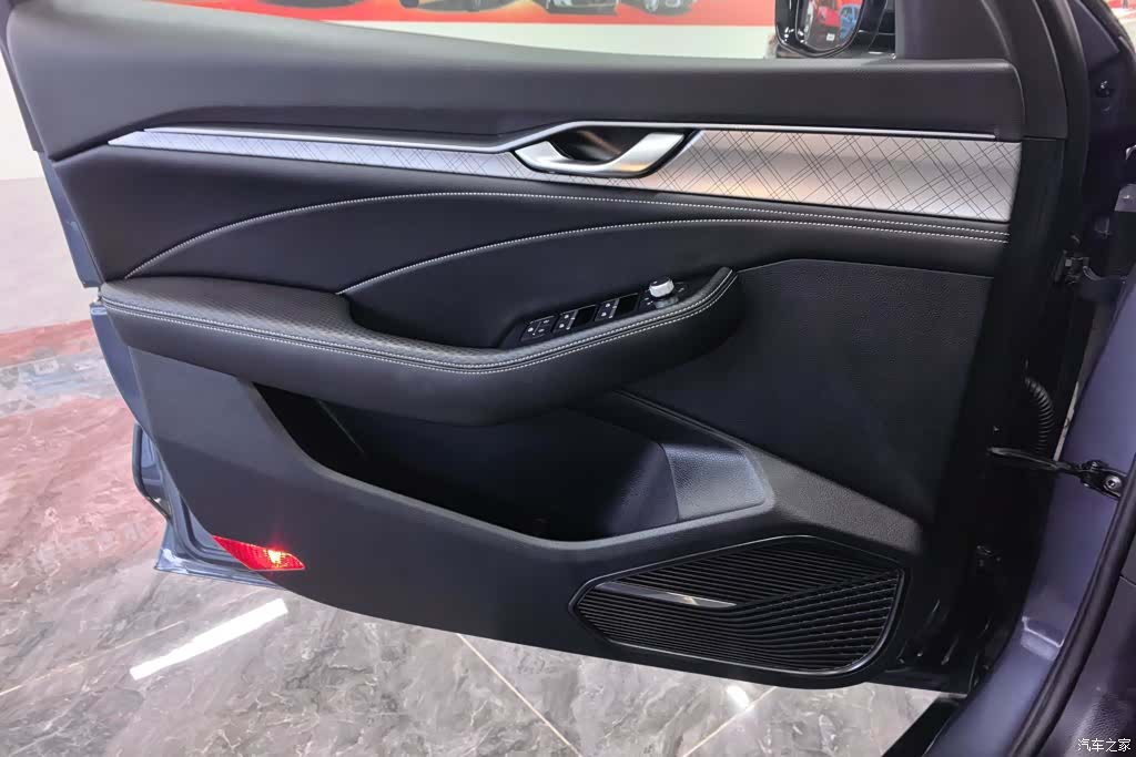 Geely Preface, 2021 7