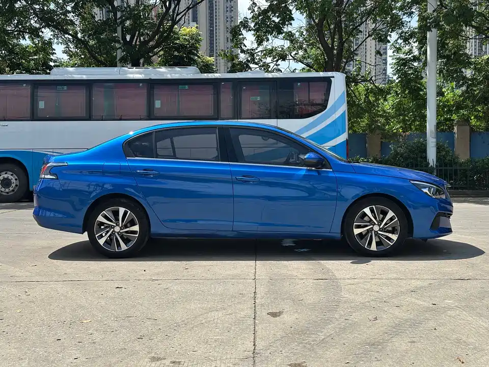 Peugeot 408 Peugeot 408