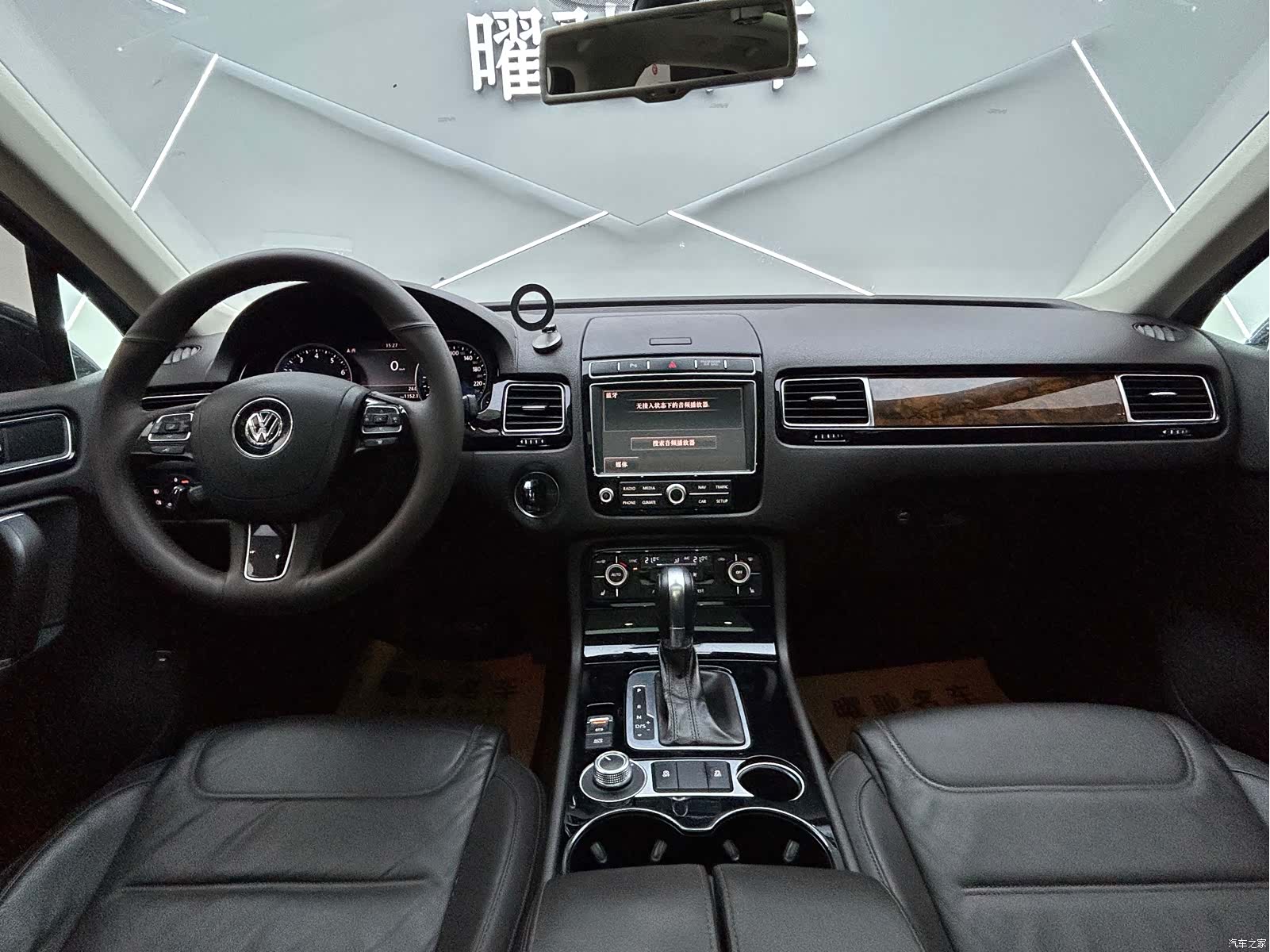 Volkswagen Touareg, 2017 10
