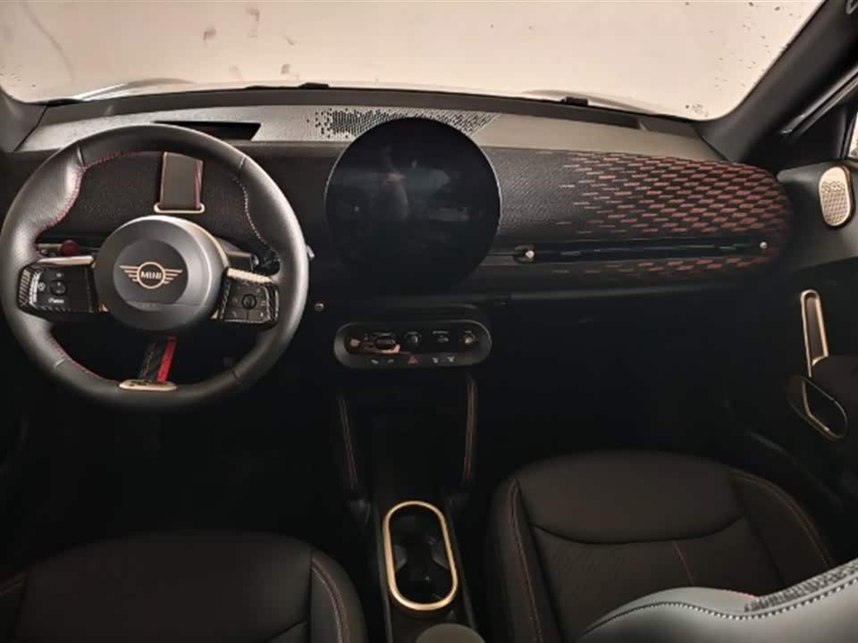 MINI Electric JCW ACEMAN