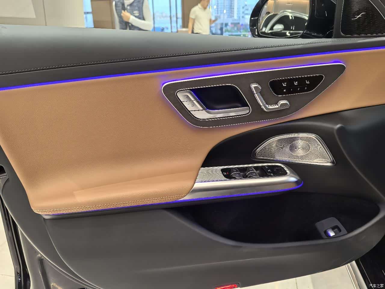 Mercedes-Benz E-Class, 2025 6