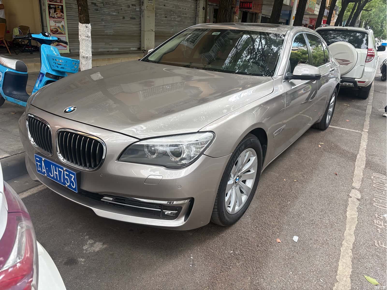 BMW 7 Series, 2014 1