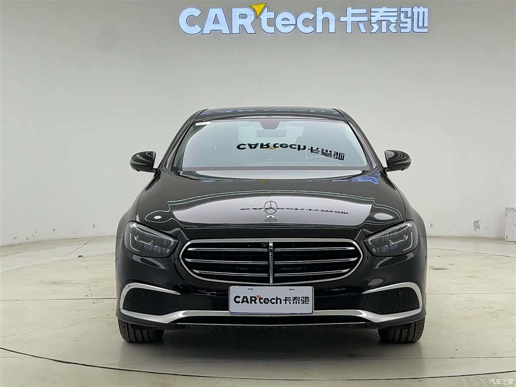 Mercedes-Benz E-Class, 2022 3