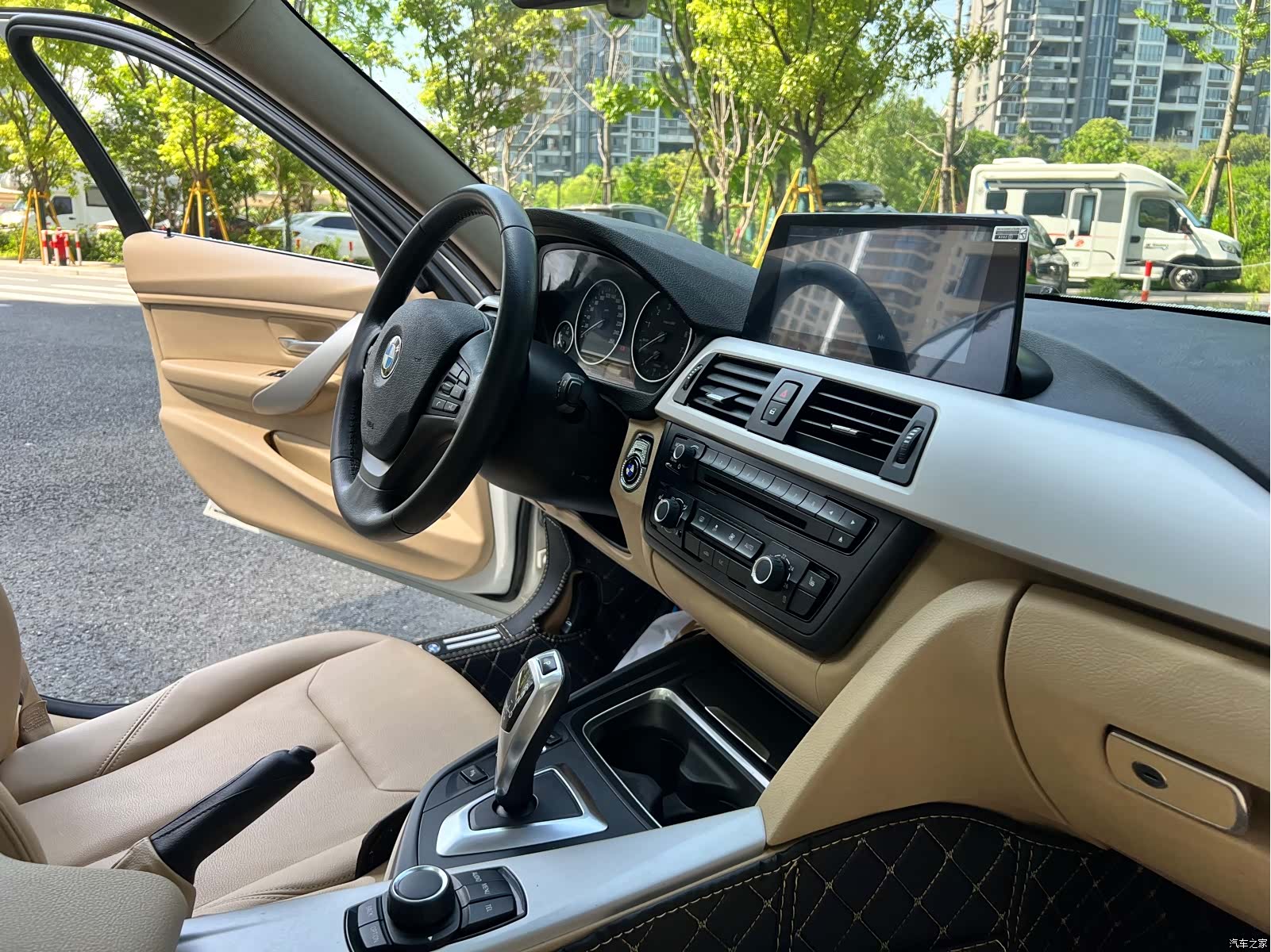 BMW 3 Series, 2015 12
