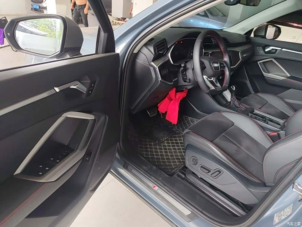 Audi Q3, 2022 16